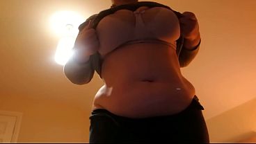 Assista Me Trocar Minhas Roupas Suadas Do Trabalho