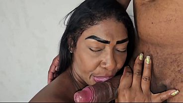 Gata Bunduda Aguenta Pau Duro No Rabo Sem Reclamar