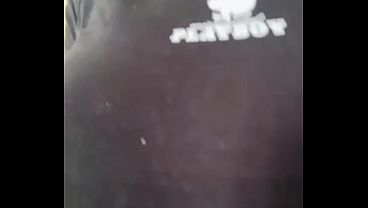 Minha Meia Irmã Mostrou Seus Peitos Grandes Pra Mim